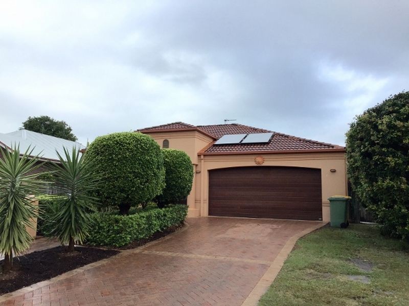 5 Tallara Street, Coombabah QLD 4216