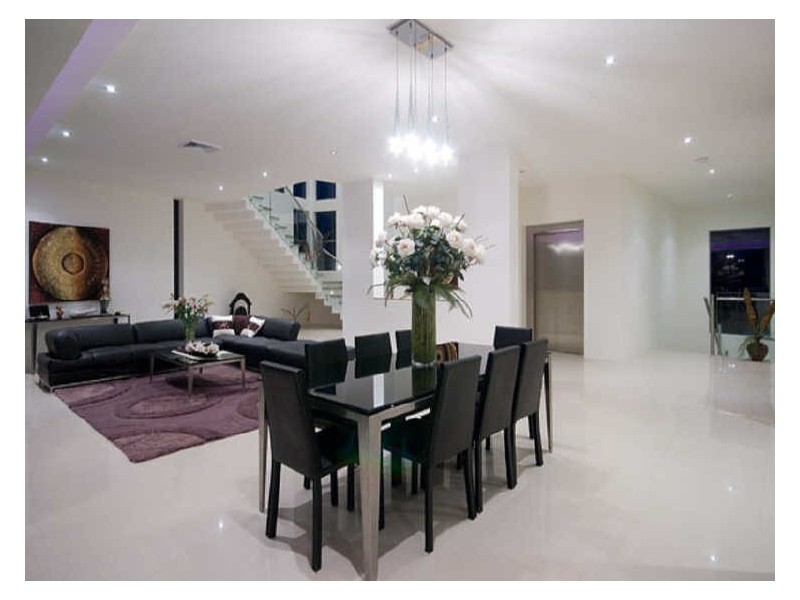 Sovereign Islands QLD 4216