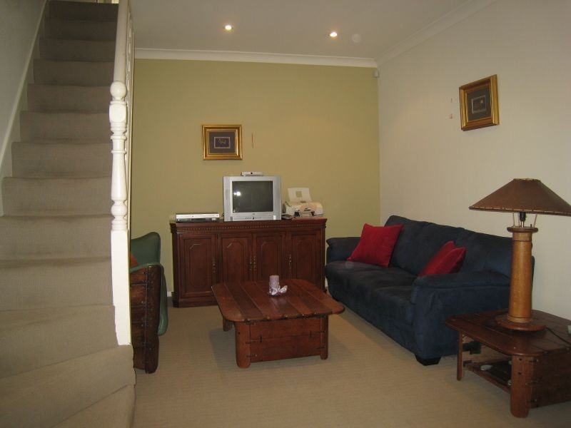 215 Rowntree Street, Birchgrove NSW 2041