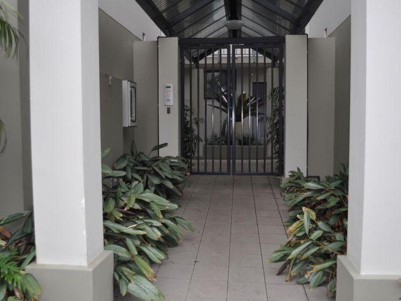 18/15 Johnston Street, Balmain East NSW 2041