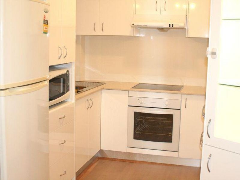 18/15 Johnston Street, Balmain East NSW 2041