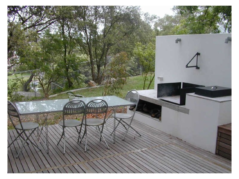 17 Datchett Street, Balmain East NSW 2041
