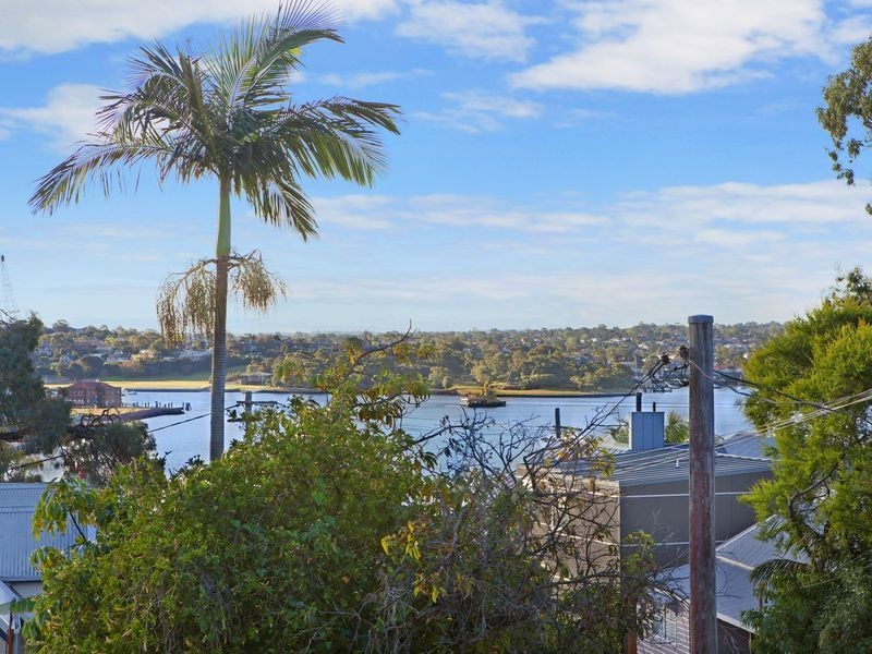 12 Reuss Street, Birchgrove NSW 2041