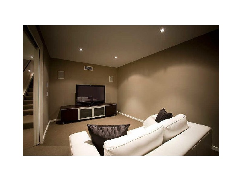 195 Rowntree Street, Birchgrove NSW 2041