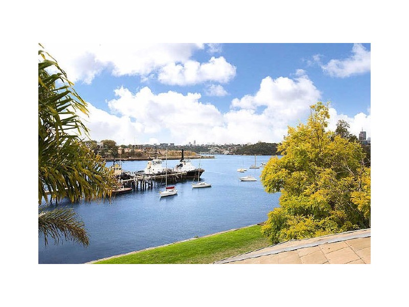 28 Hart Street, Balmain East NSW 2041