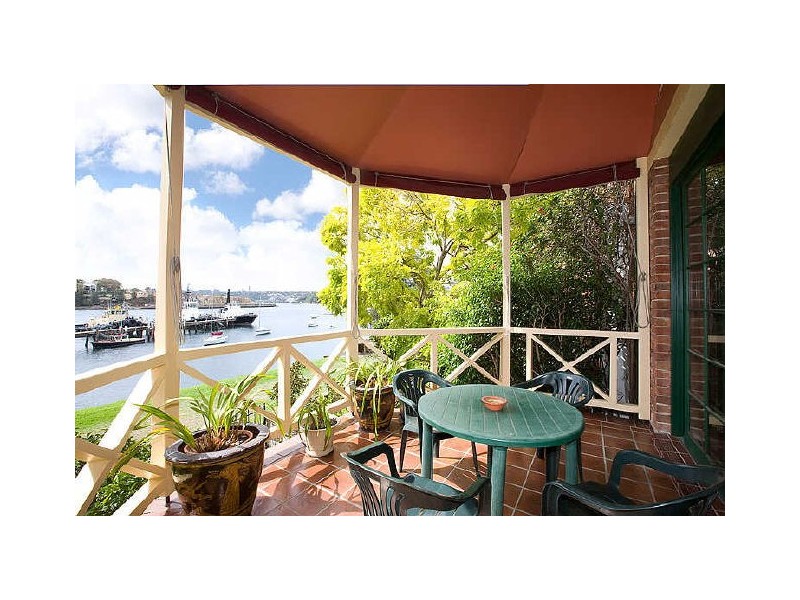 28 Hart Street, Balmain East NSW 2041