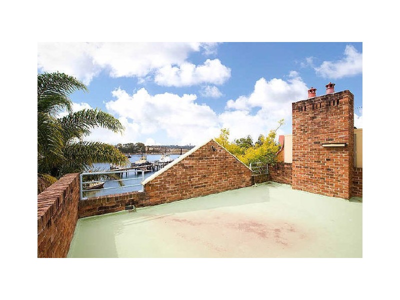 28 Hart Street, Balmain East NSW 2041