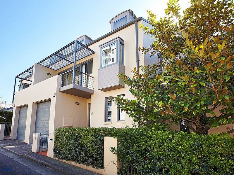 4 Brett Avenue, Balmain East NSW 2041