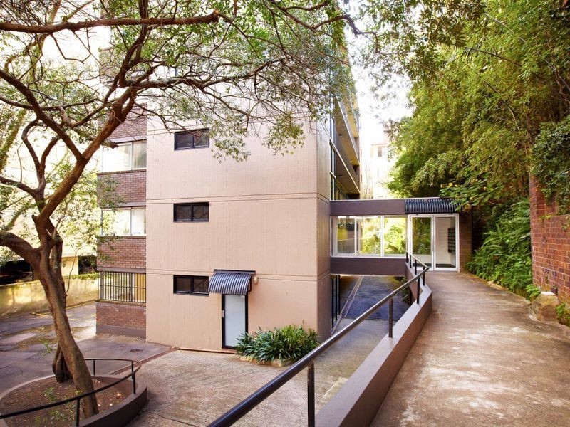 33/80 Elizabeth Bay Road, Elizabeth Bay NSW 2011