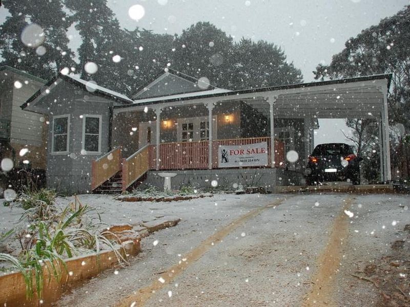 76 Barton Street, Katoomba NSW 2780