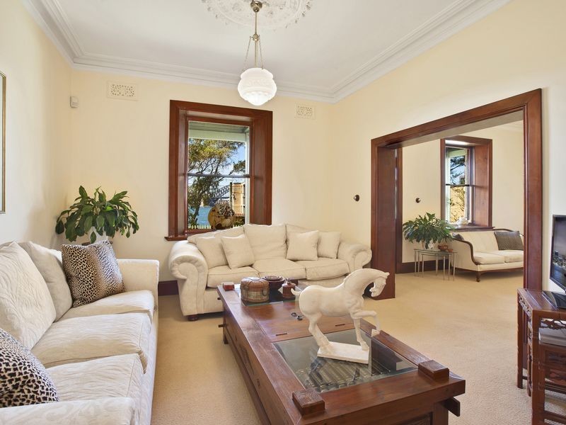 2 School Street, Balmain East NSW 2041