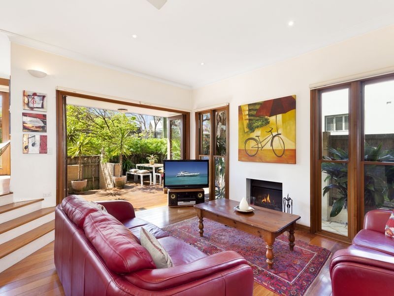 26 Curtis Road, Balmain NSW 2041