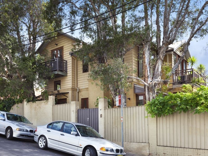26 Curtis Road, Balmain NSW 2041
