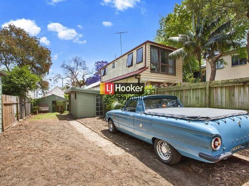 6 Datchett Street, Balmain East NSW 2041