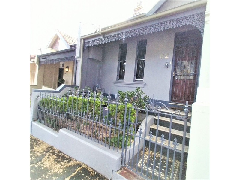 82 Northumberland Avenue, Stanmore NSW 2048