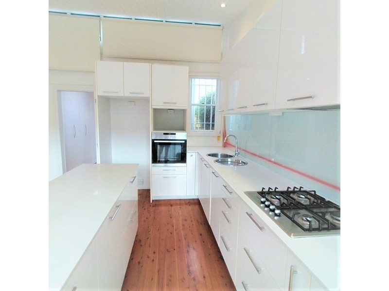 82 Northumberland Avenue, Stanmore NSW 2048