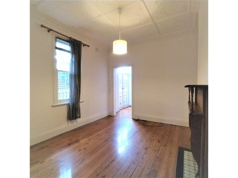 82 Northumberland Avenue, Stanmore NSW 2048