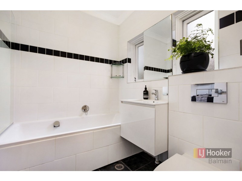 6 Challenger Place, Birchgrove NSW 2041