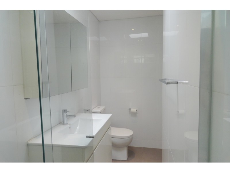 13 Curtis Road, Balmain NSW 2041