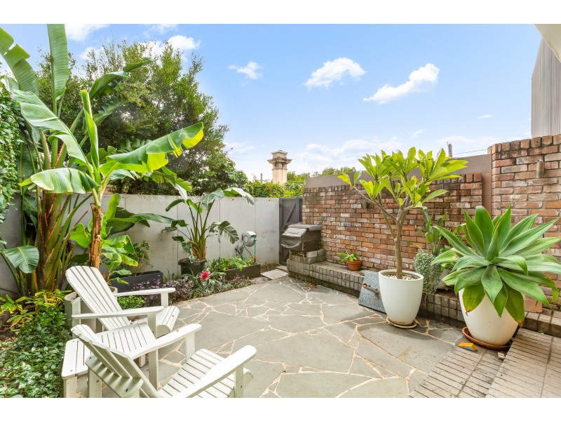 Rear/32 Thames Street, Balmain NSW 2041