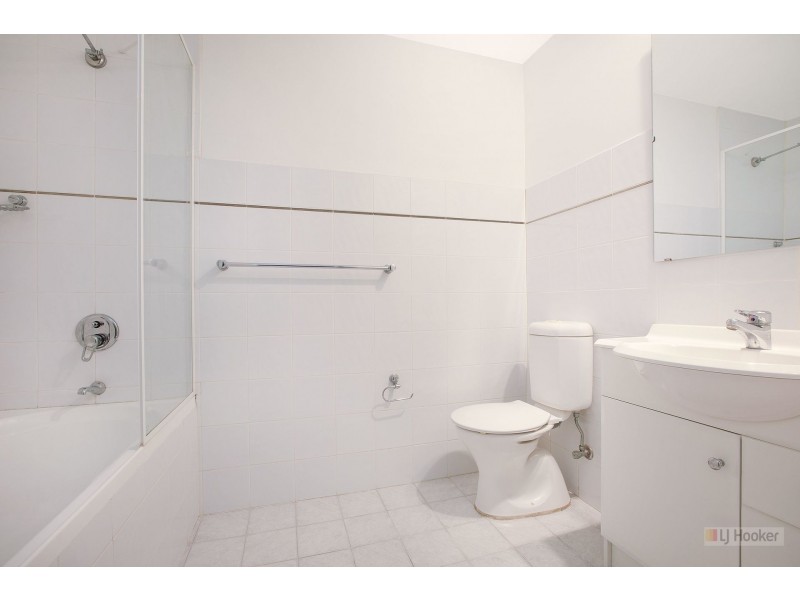 1/6-8 Albert Street, Newtown NSW 2042