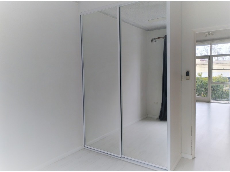 9/1A Thomas Street, Birchgrove NSW 2041