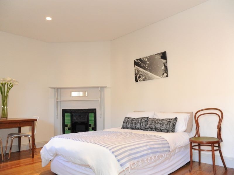 32a Thames Street, Balmain NSW 2041