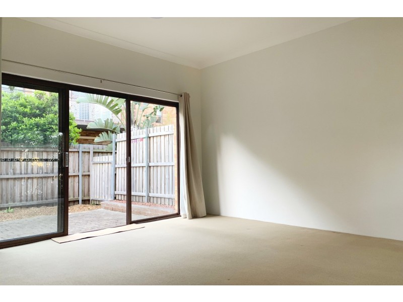2/67 Beattie Street, Balmain NSW 2041