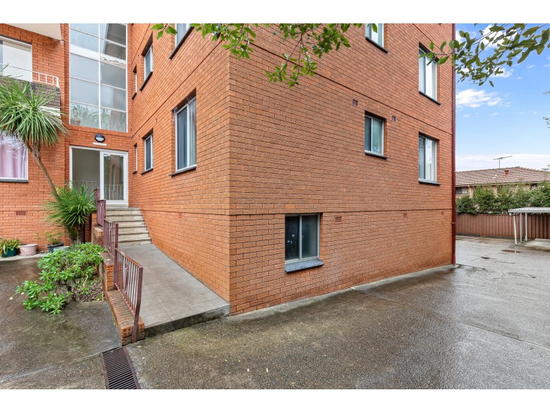 11/52 Bland Street, Ashfield NSW 2131