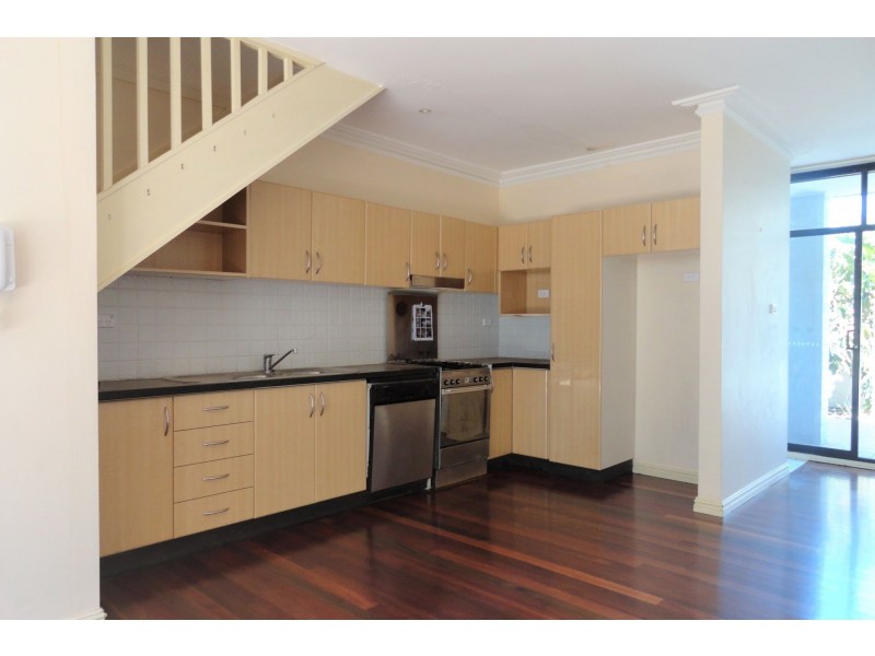 6/12-18 Wood Street, Forest Lodge NSW 2037