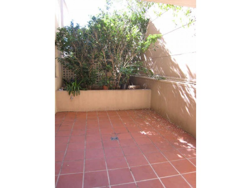 B104/8 Yara Avenue, Rozelle NSW 2039