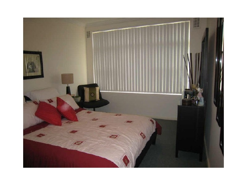 2/10 Coulter Street, Gladesville NSW 2111