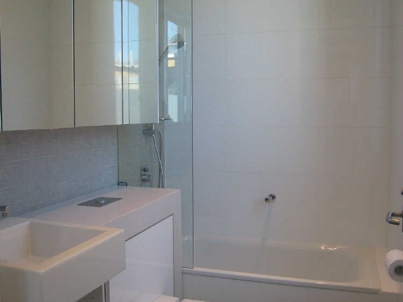 2/57 St Johns Road, Glebe NSW 2037