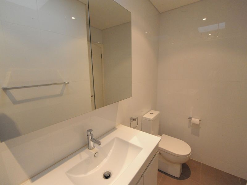 13 Curtis Road, Balmain NSW 2041