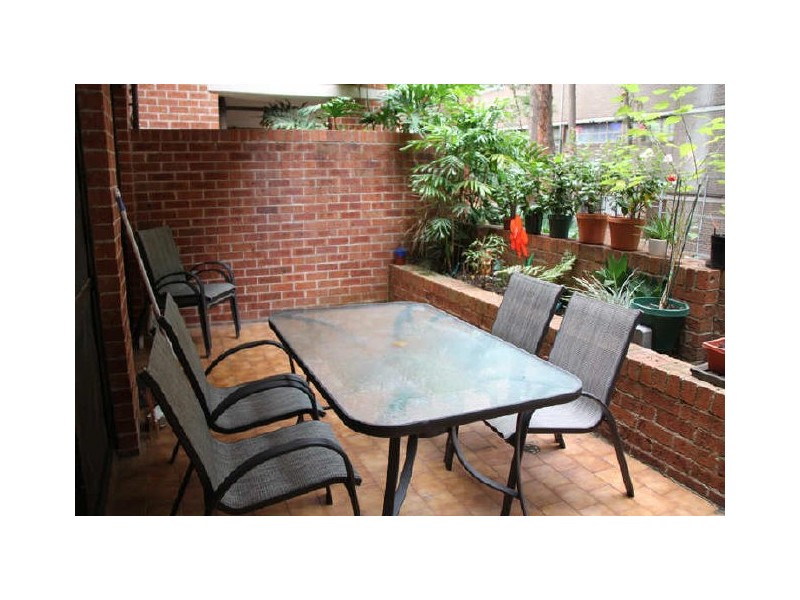 2/137 Forbes Street, Woolloomooloo NSW 2011