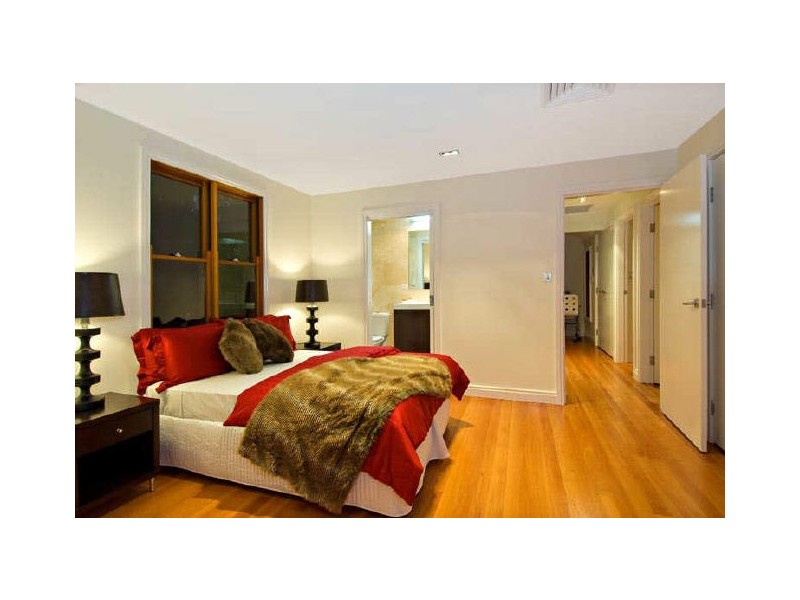 42 Cameron Street, Birchgrove NSW 2041
