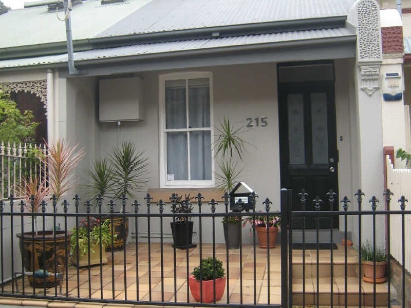 215 Rowntree Street, Birchgrove NSW 2041