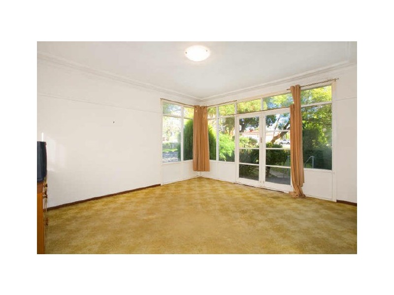 813 Forest Road, Peakhurst NSW 2210