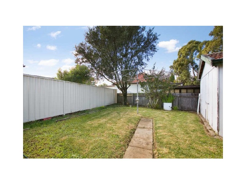 813 Forest Road, Peakhurst NSW 2210