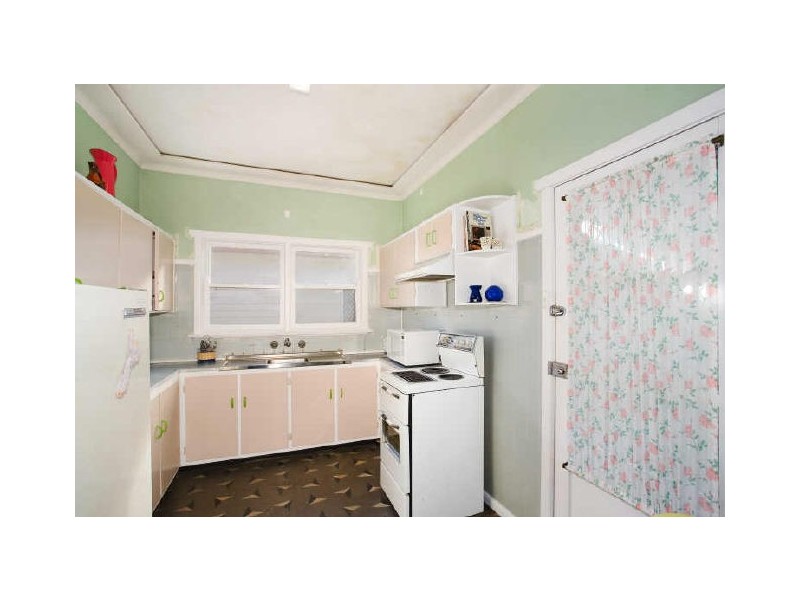 813 Forest Road, Peakhurst NSW 2210