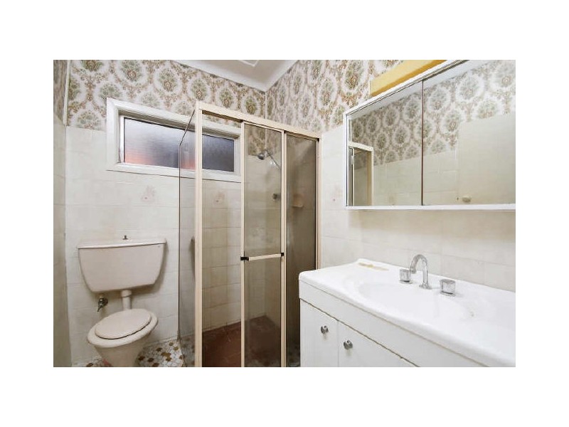 36 Amy Road, Peakhurst NSW 2210