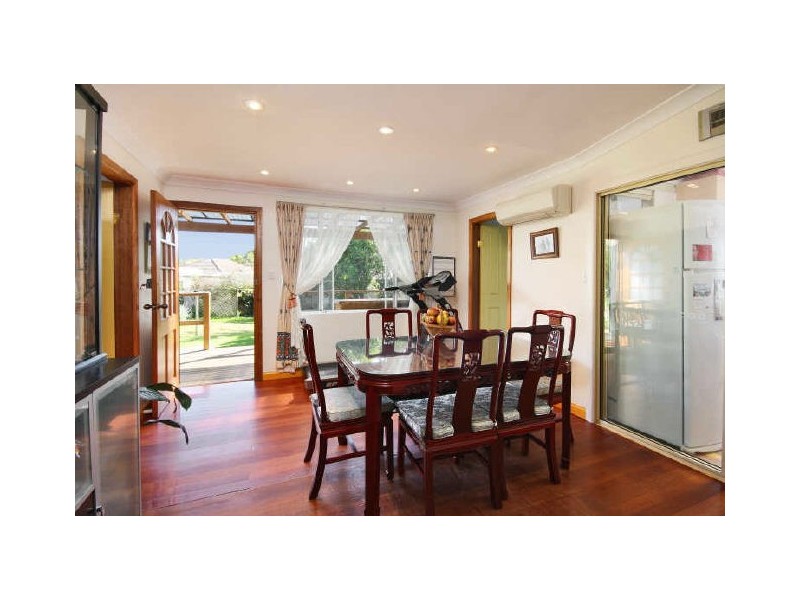 20 Highland Road, Peakhurst NSW 2210