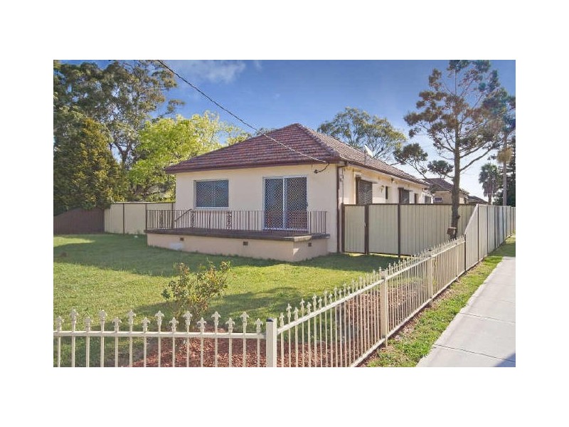 912 Forest Road, Peakhurst NSW 2210