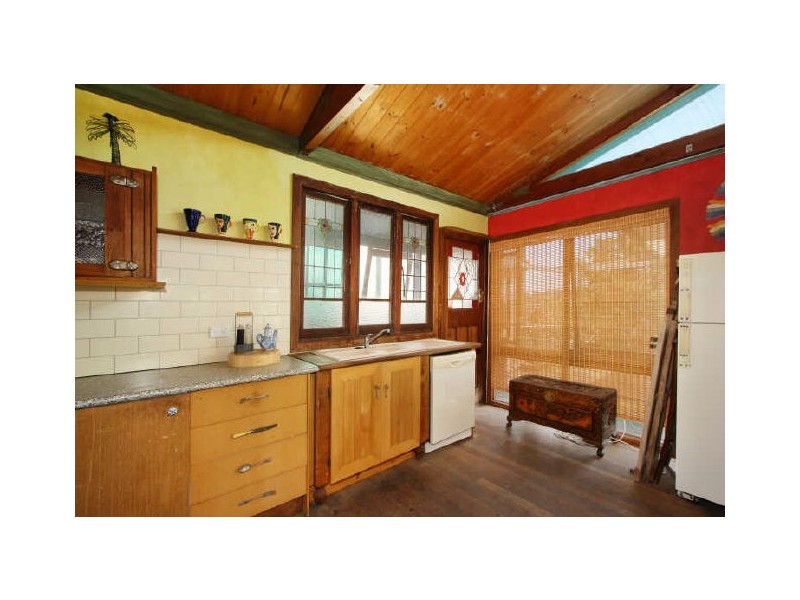 130 Lugarno Parade, Lugarno NSW 2210