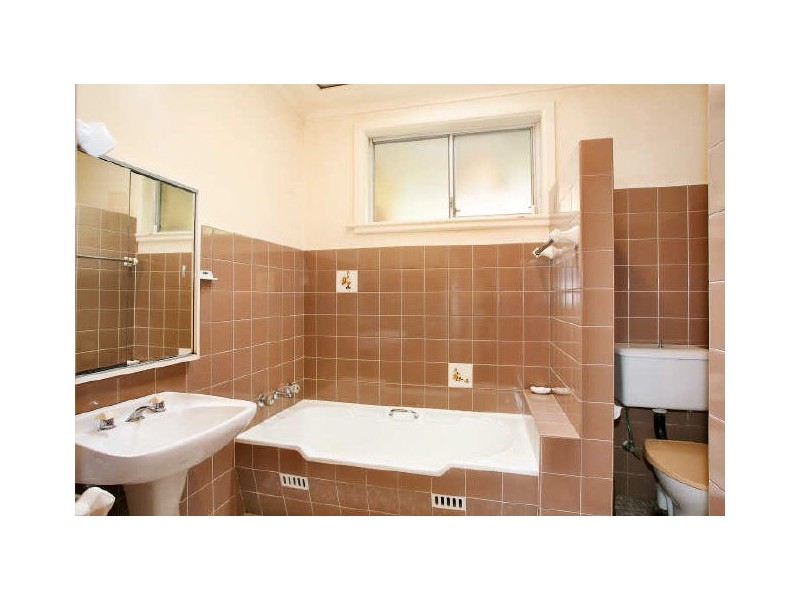 16 Rostrov Street, Penshurst NSW 2222