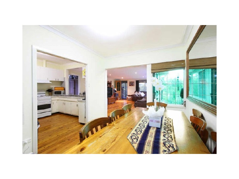 77 Ogilvy Street, Peakhurst NSW 2210