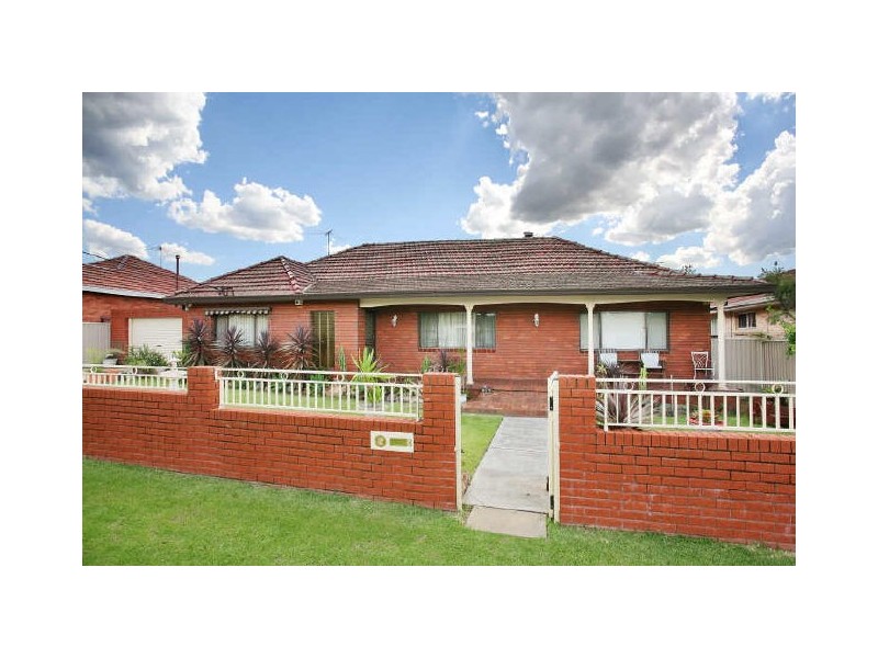 8 Craigie Avenue, Padstow NSW 2211