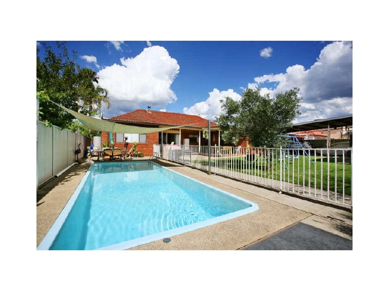 8 Craigie Avenue, Padstow NSW 2211