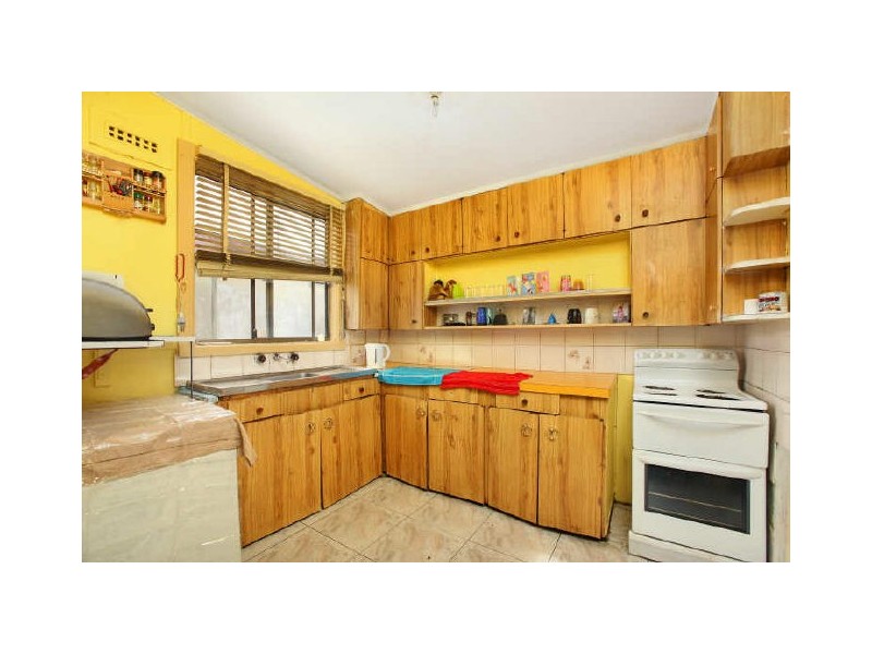 63 Bonds Road, Peakhurst NSW 2210