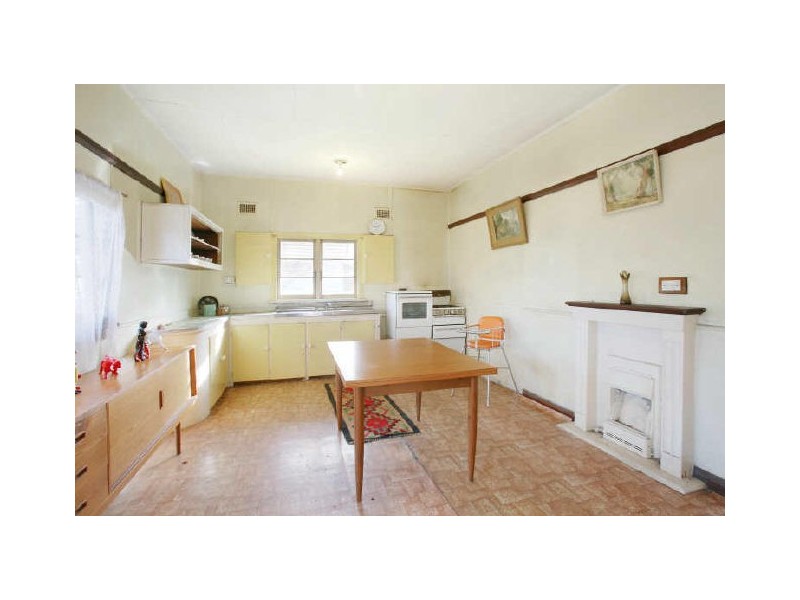 1 William Road, Riverwood NSW 2210